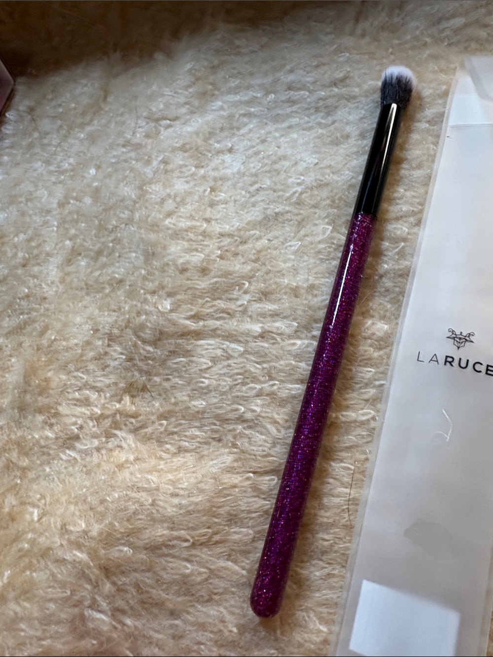 LaRucel Purple Glitter Eye Blending Brush